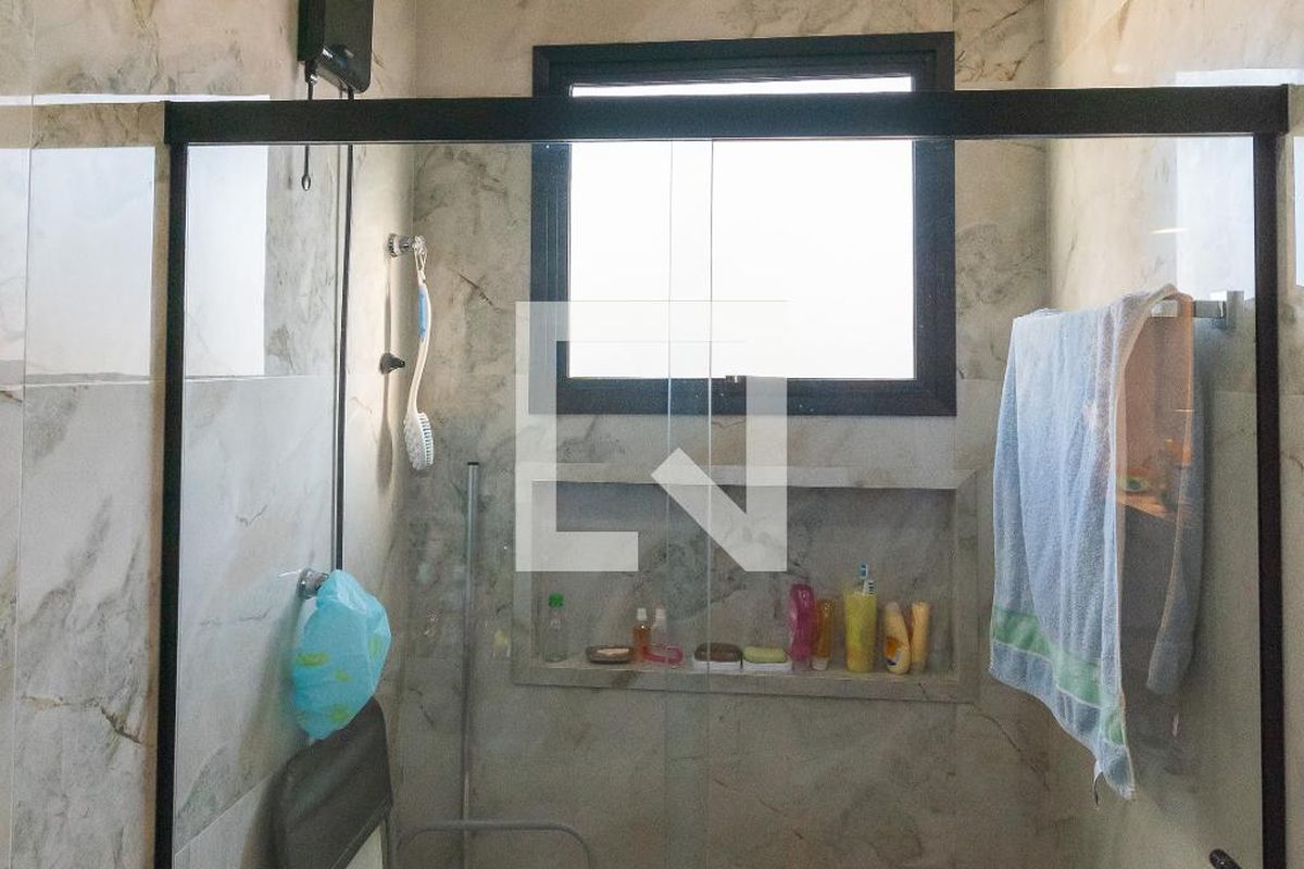 Casa à Venda - Swiss Park, 5 Quartos,  330 m2 em , Campinas - sp | SoloBR
