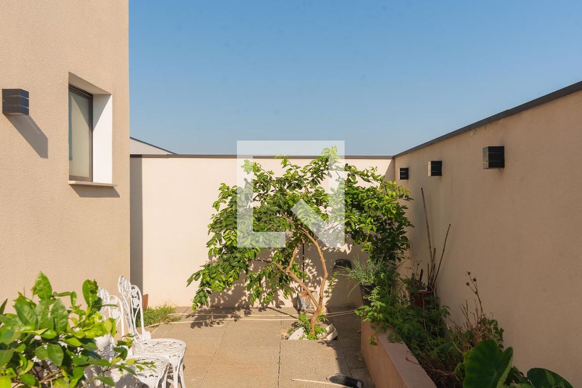 Casa à Venda - Swiss Park, 5 Quartos,  330 m2 em , Campinas - sp | SoloBR