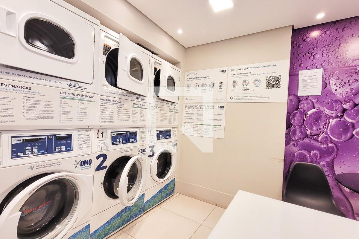 Apartamento à Venda - Bosque, 1 Quarto,  52 m2 em , Campinas - sp | SoloBR