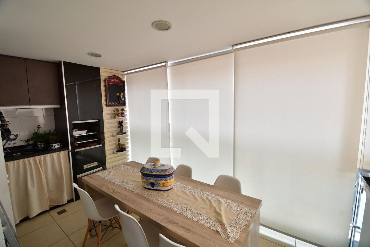 Apartamento à Venda - Centro, 2 Quartos,  66 m2 em , Campinas - sp | SoloBR