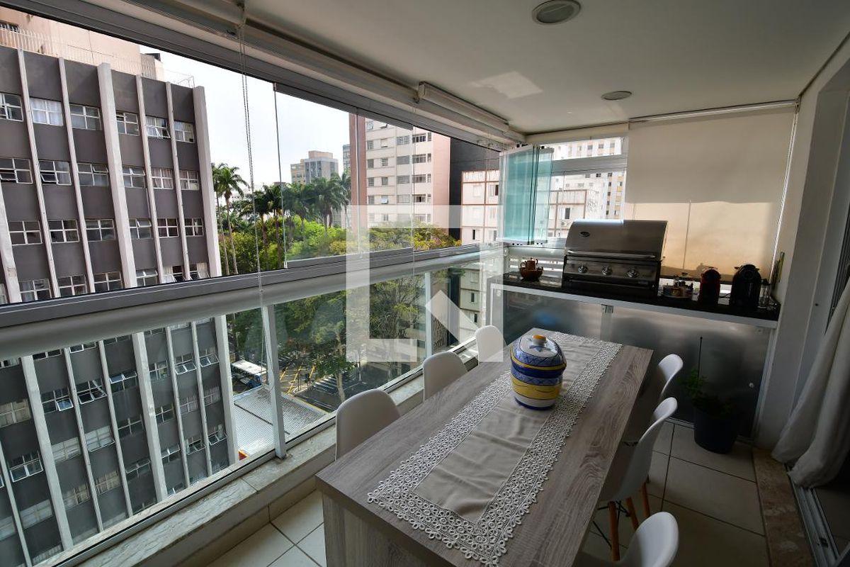 Apartamento à Venda - Centro, 2 Quartos,  66 m2 em , Campinas - sp | SoloBR