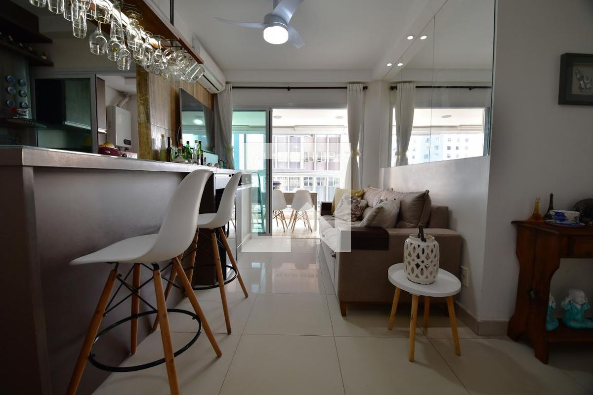 Apartamento à Venda - Centro, 2 Quartos,  66 m2 em , Campinas - sp | SoloBR