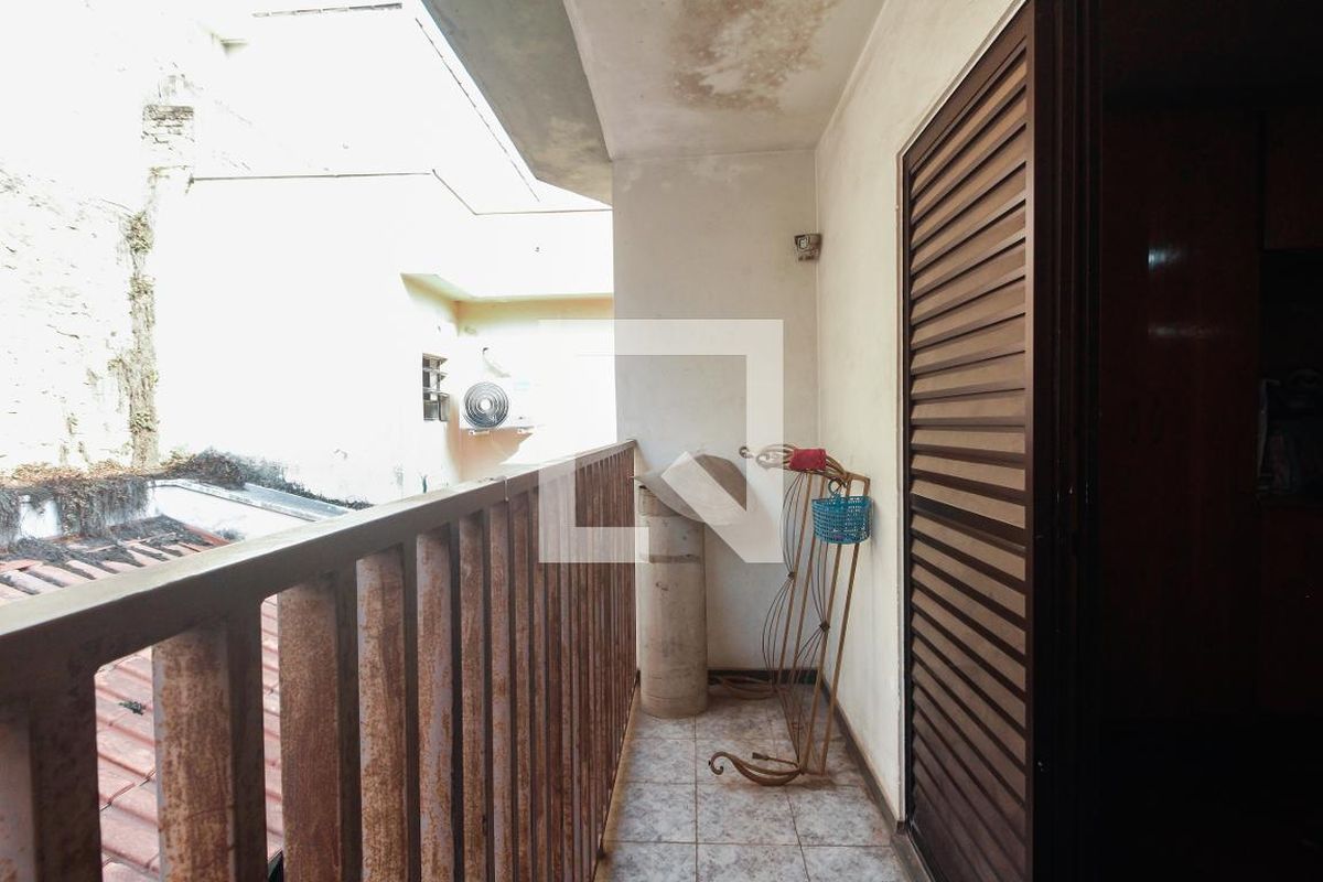 Casa, 3 quartos, 200 m² - Foto 56