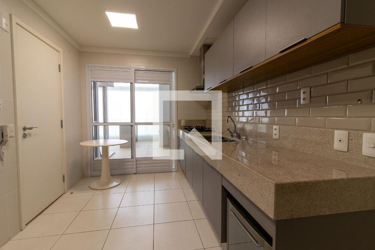 Apartamento à Venda - Taquaral, 4 Quartos,  188 m2 em , Campinas - sp | SoloBR