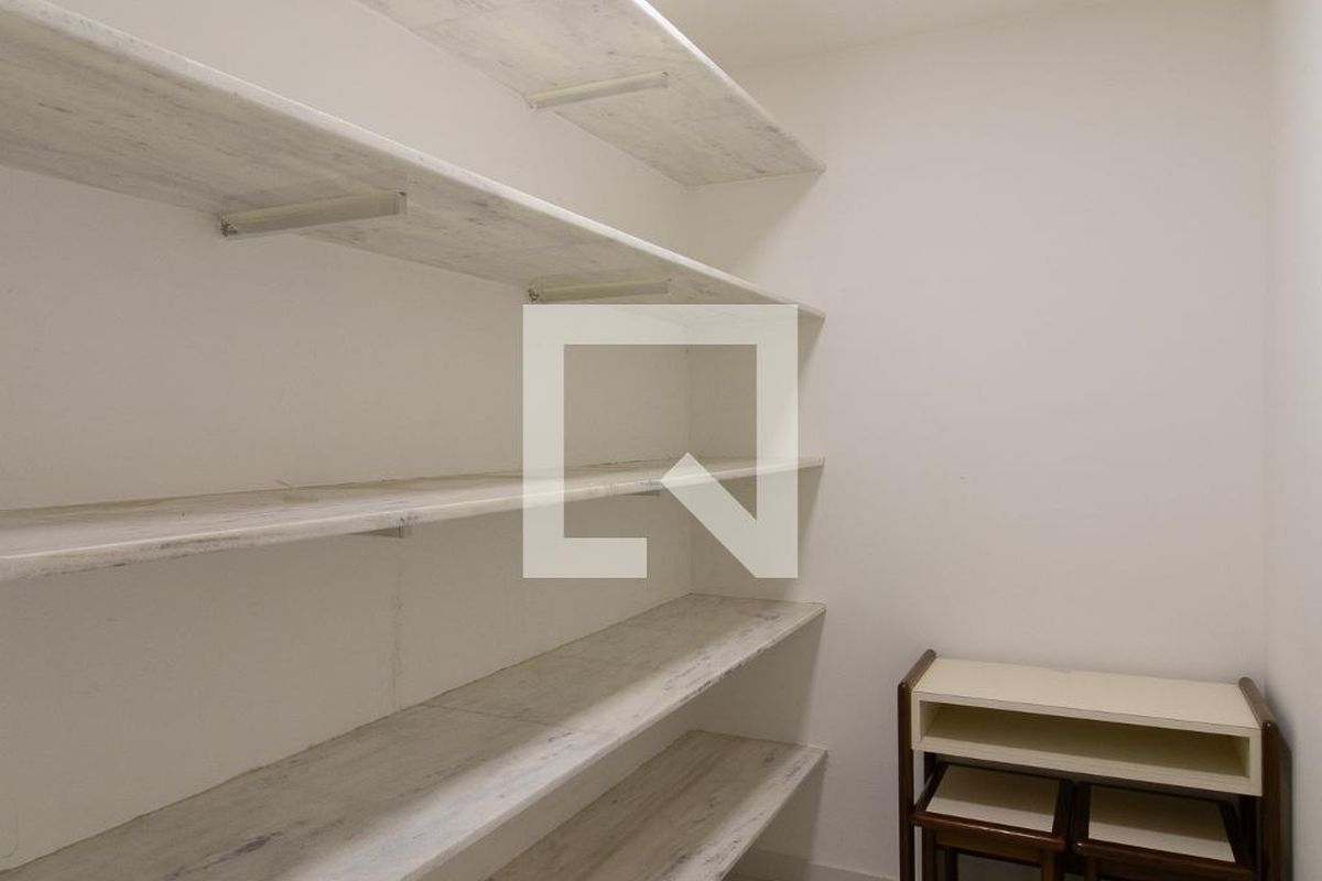 Apartamento à Venda - Taquaral, 4 Quartos,  188 m2 em , Campinas - sp | SoloBR