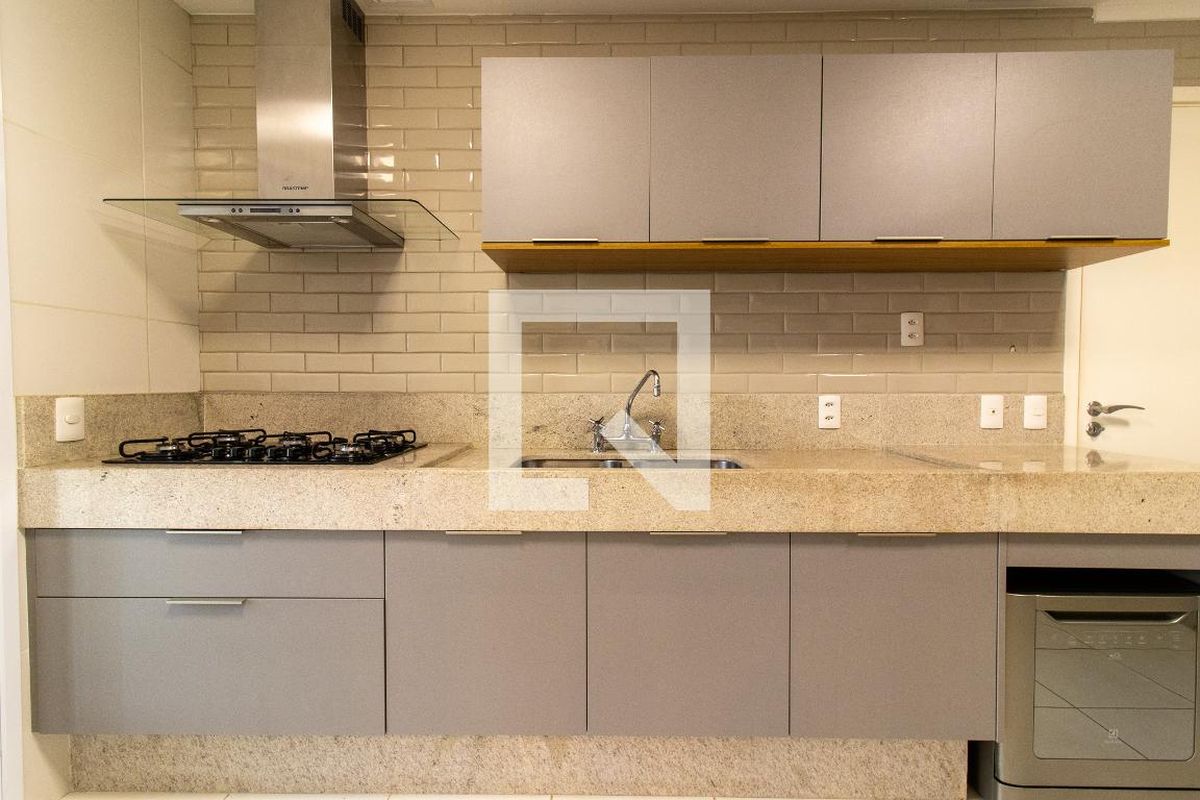 Apartamento à Venda - Taquaral, 4 Quartos,  188 m2 em , Campinas - sp | SoloBR