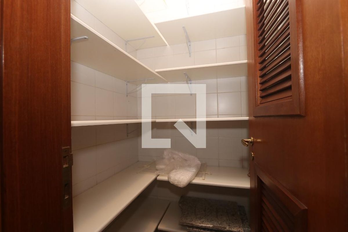 Apartamento, 4 quartos, 224 m² - Foto 122