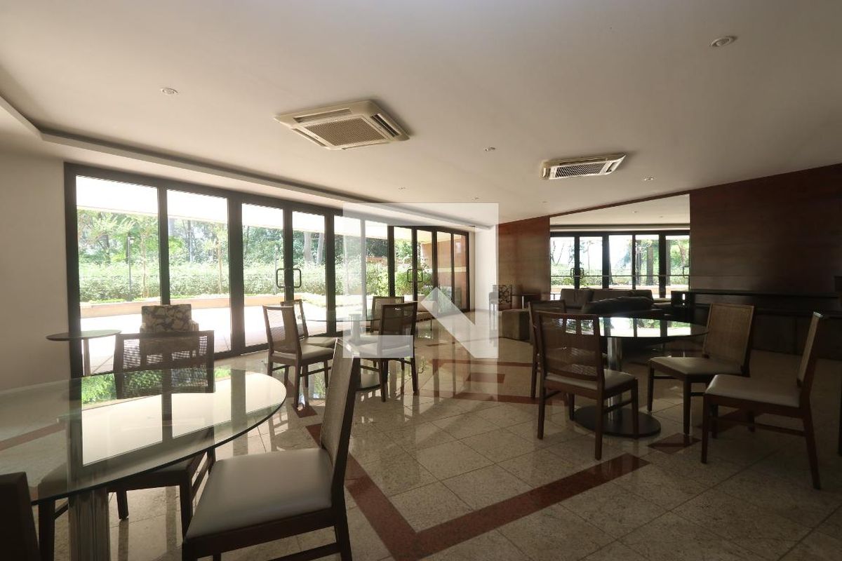 Apartamento, 4 quartos, 224 m² - Foto 180