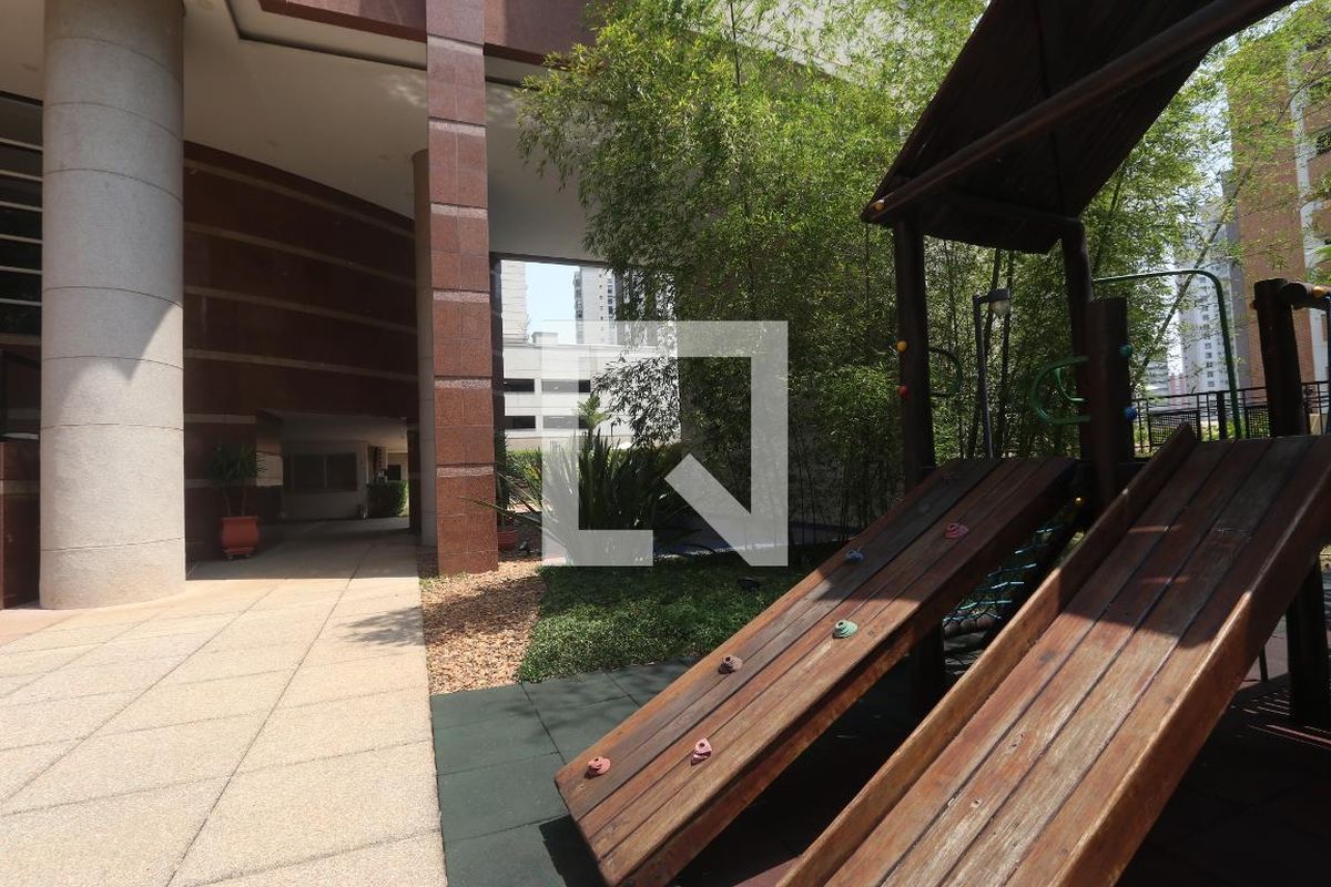 Apartamento, 4 quartos, 224 m² - Foto 154