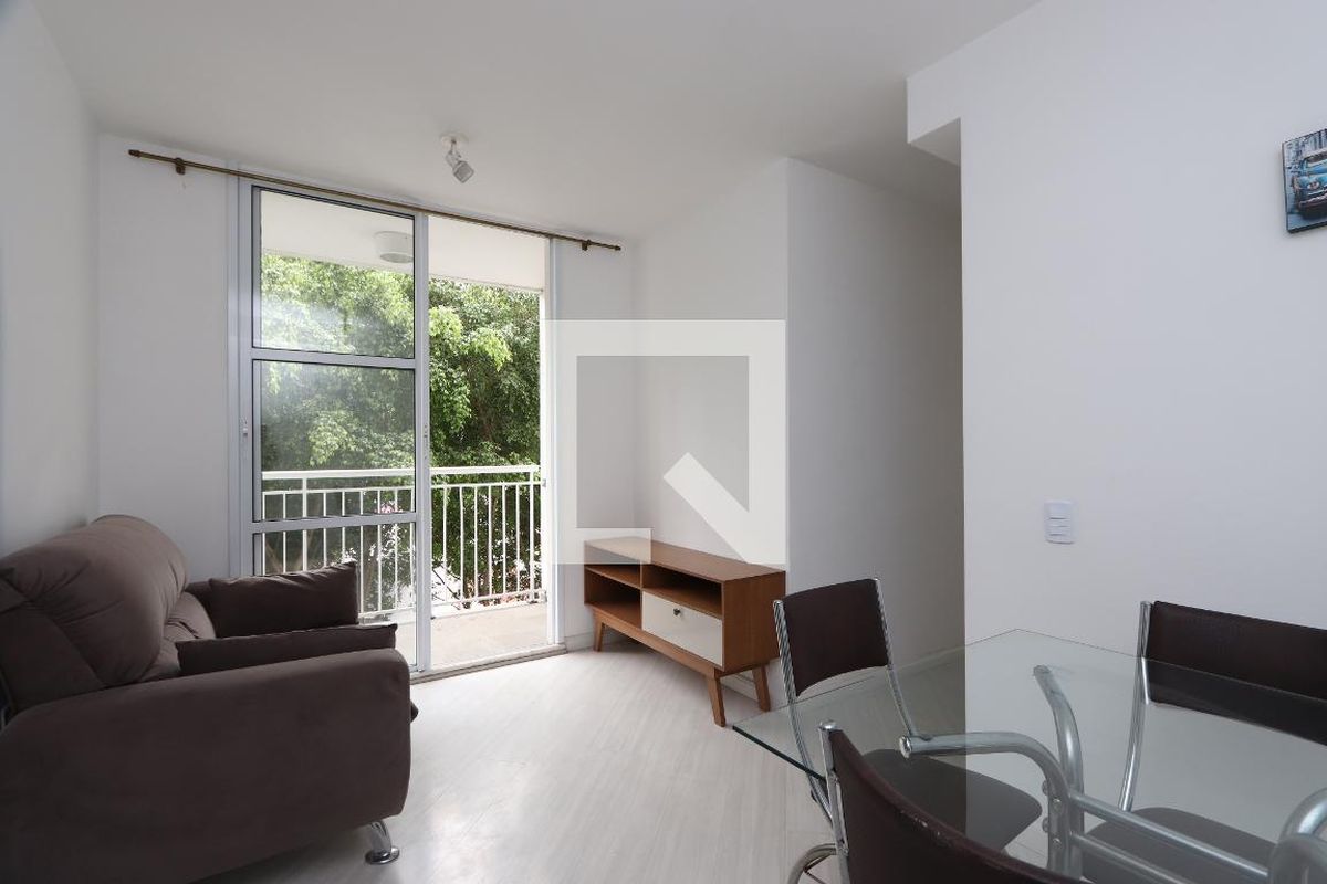 Apartamento com 2 quartos para alugar em Jardim Ângela (zona Leste