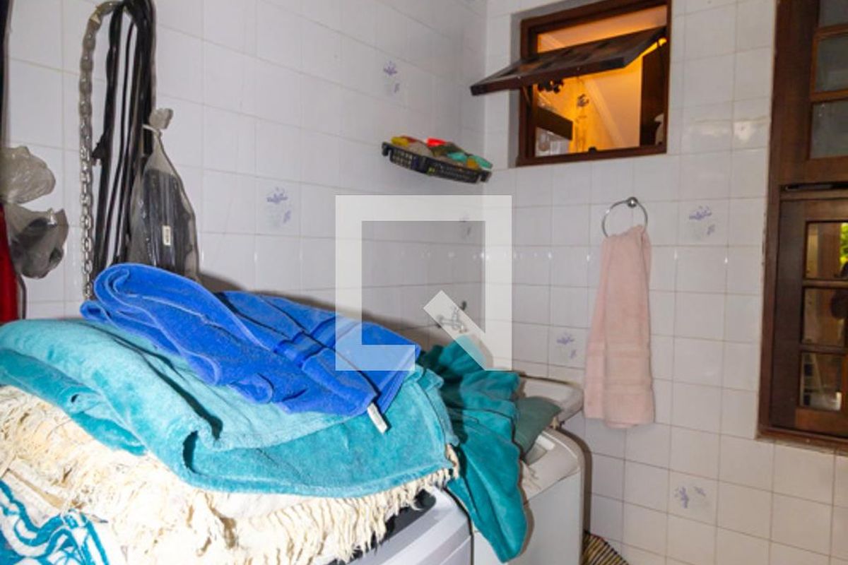 Casa, 2 quartos, 138 m² - Foto 64