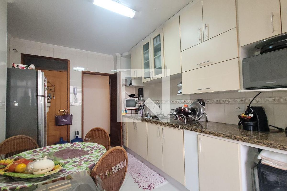 Apartamento à Venda - Bosque, 3 Quartos,  130 m2 em , Campinas - sp | SoloBR