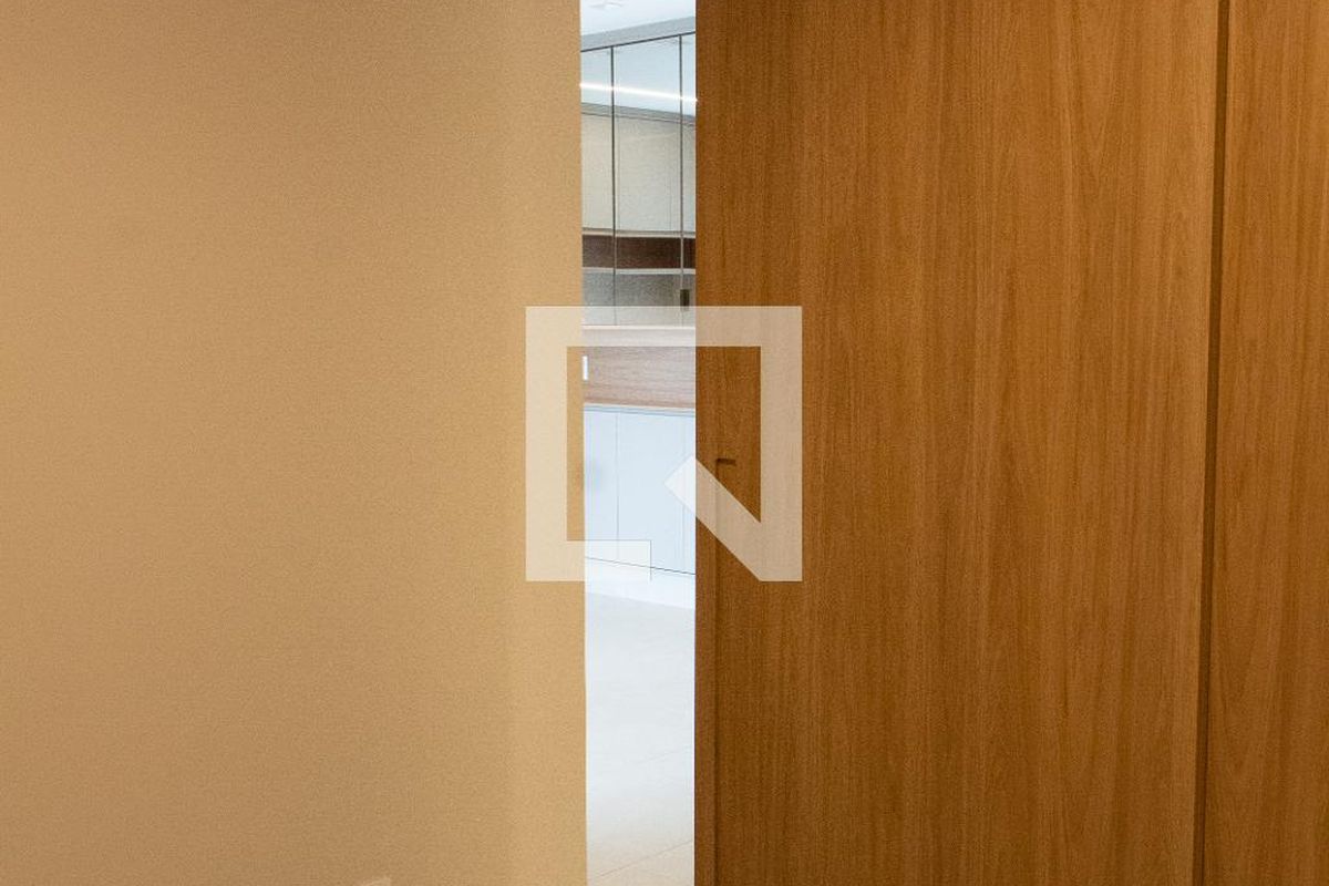 Apartamento à Venda - Nova Campinas, 2 Quartos,  125 m2 em , Campinas - sp | SoloBR