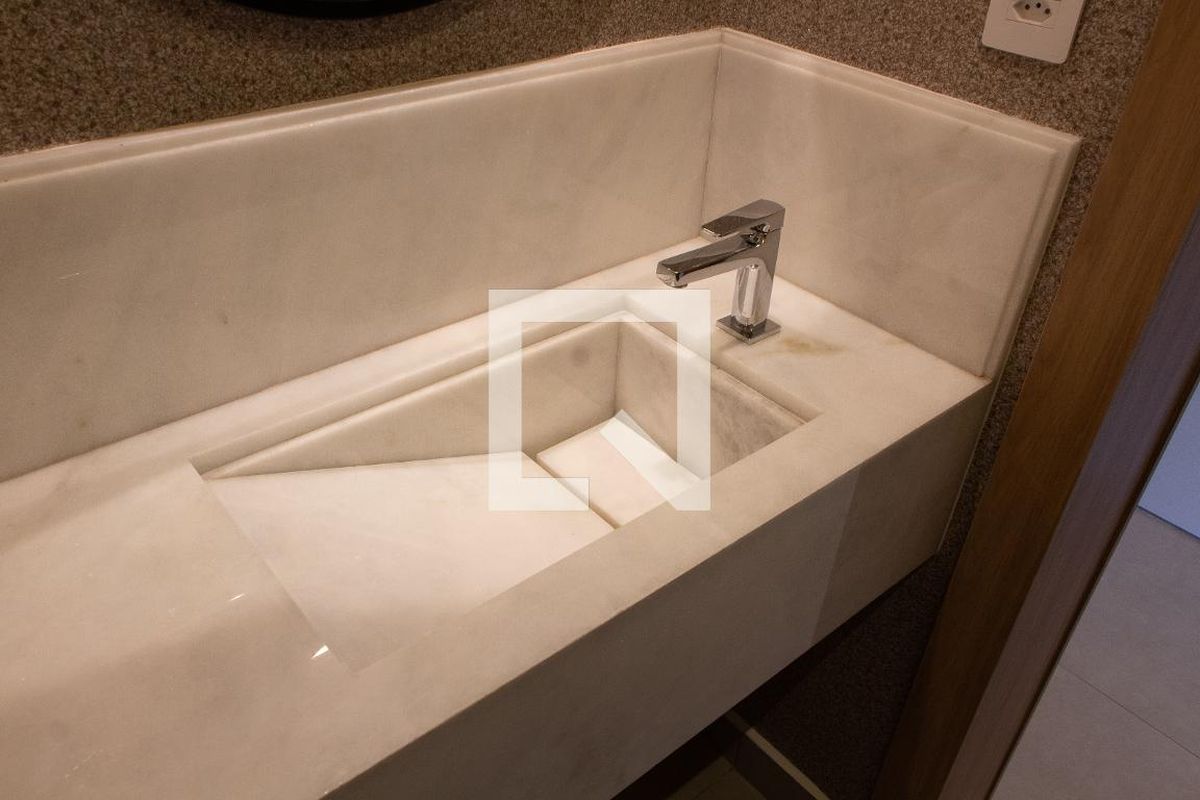 Apartamento à Venda - Nova Campinas, 2 Quartos,  125 m2 em , Campinas - sp | SoloBR