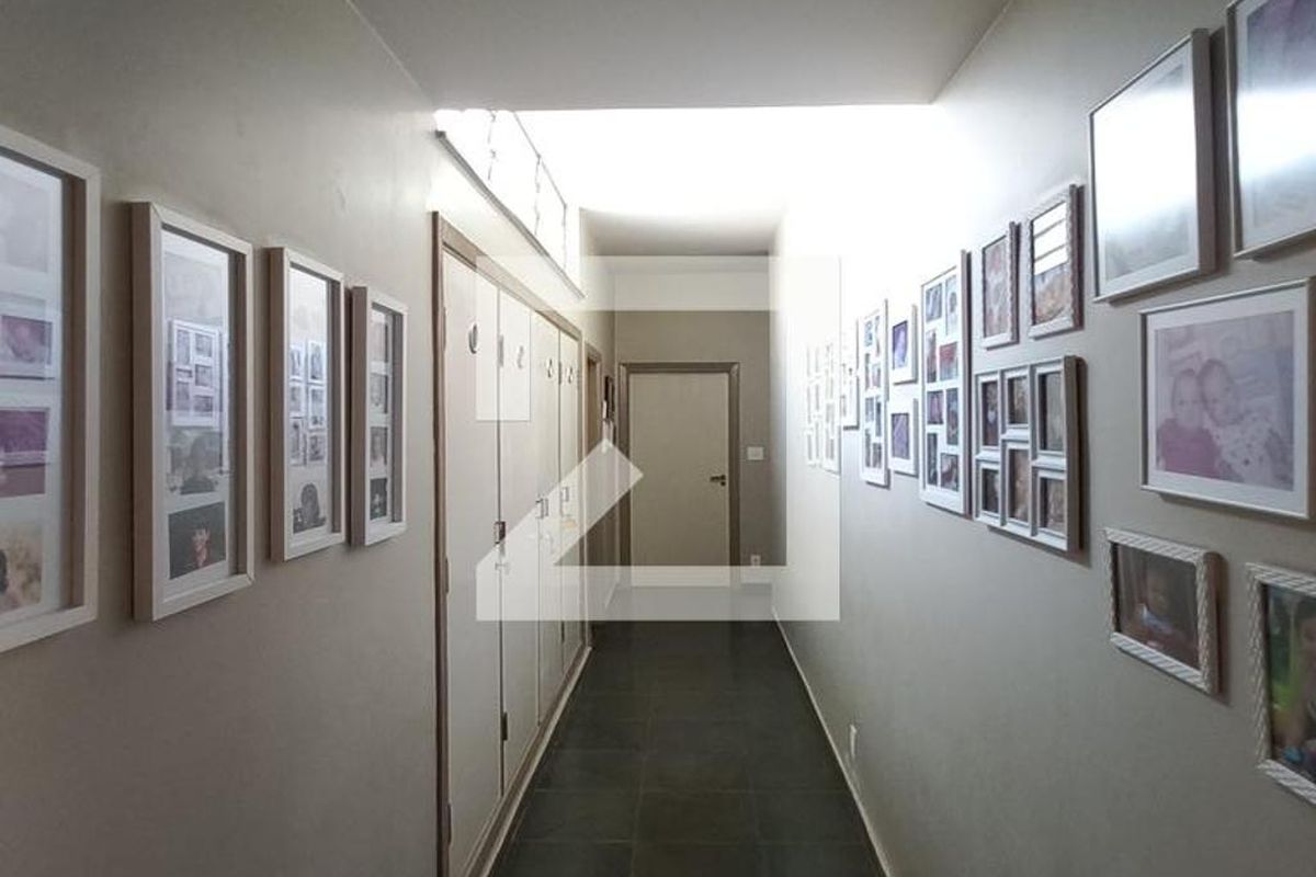Casa à Venda - Guanabara, 4 Quartos,  493 m2 em , Campinas - sp | SoloBR