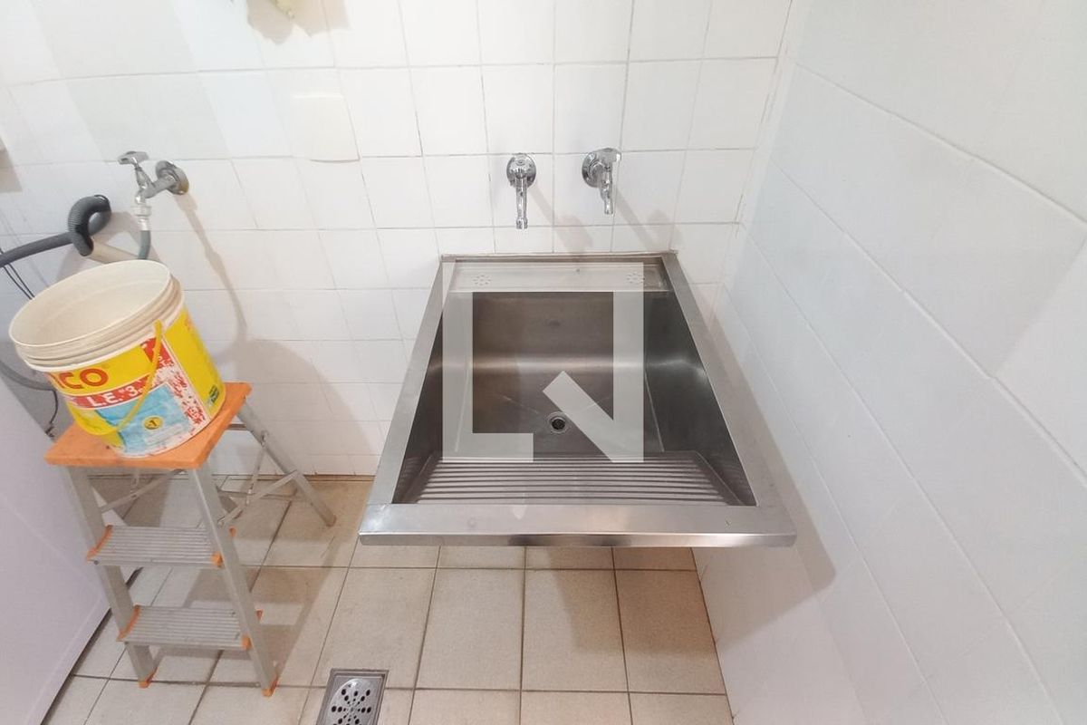 Casa à Venda - Guanabara, 4 Quartos,  493 m2 em , Campinas - sp | SoloBR