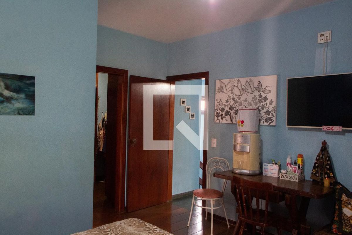 Casa à Venda - Jardim Chapadão, 3 Quartos,  288 m2 em , Campinas - sp | SoloBR