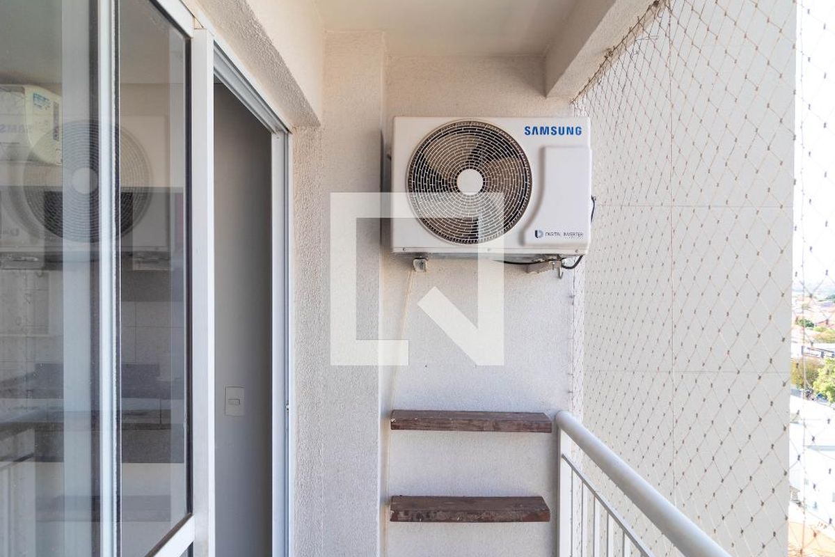 Apartamento à Venda - Parque Prado, 2 Quartos,  51 m2 em , Campinas - sp | SoloBR