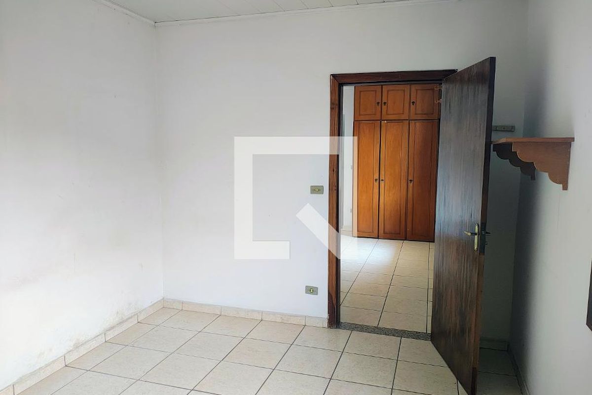 Casa, 3 quartos, 250 m² - Foto 34