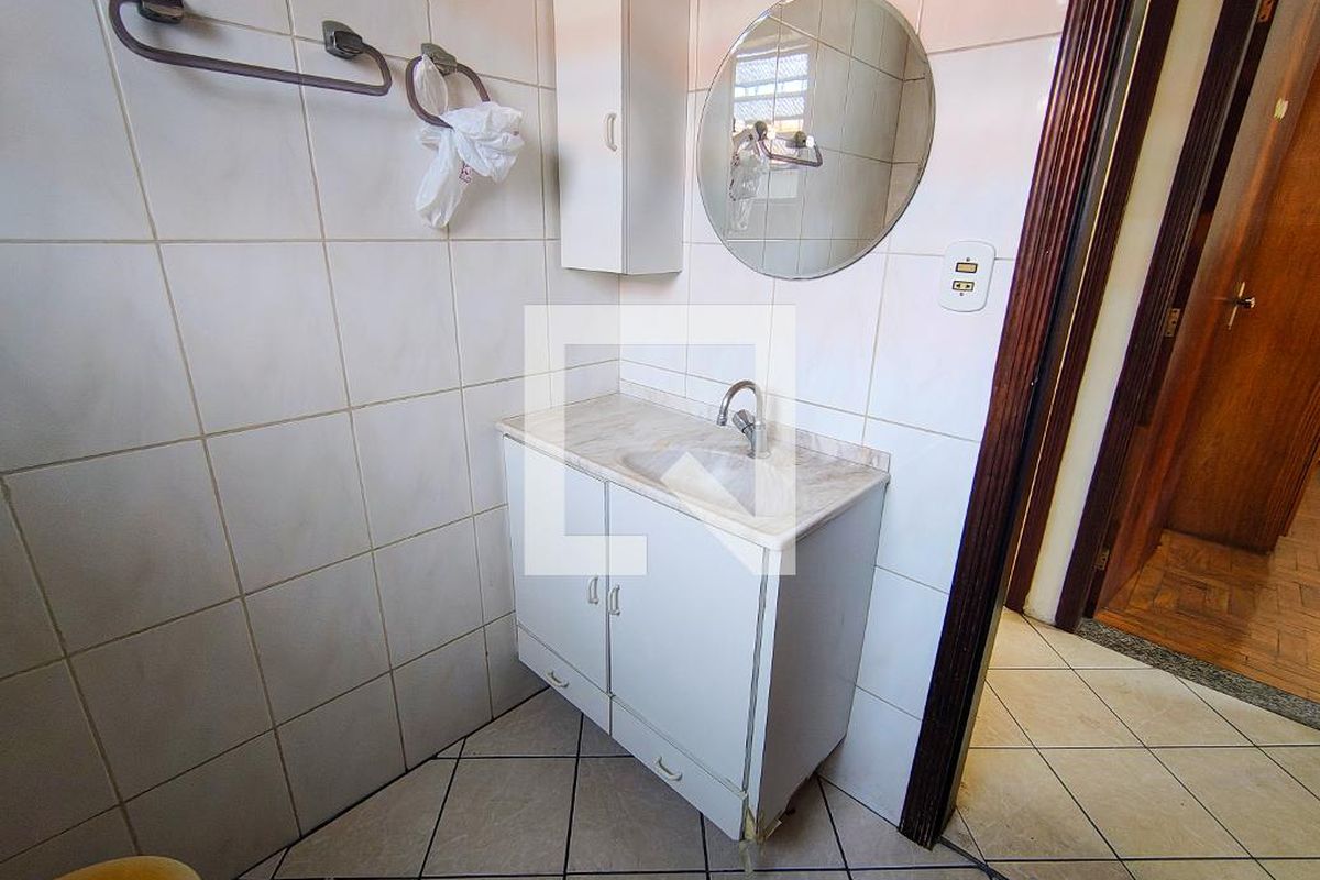 Casa, 3 quartos, 250 m² - Foto 40