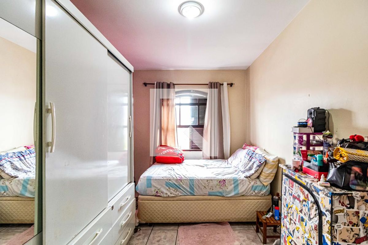 Casa, 3 quartos, 250 m² - Foto 32