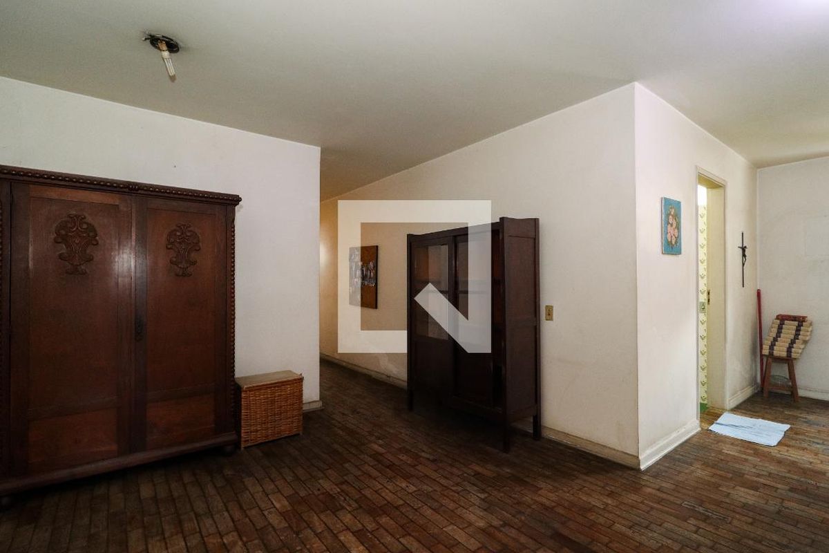 Casa, 4 quartos, 330 m² - Foto 32