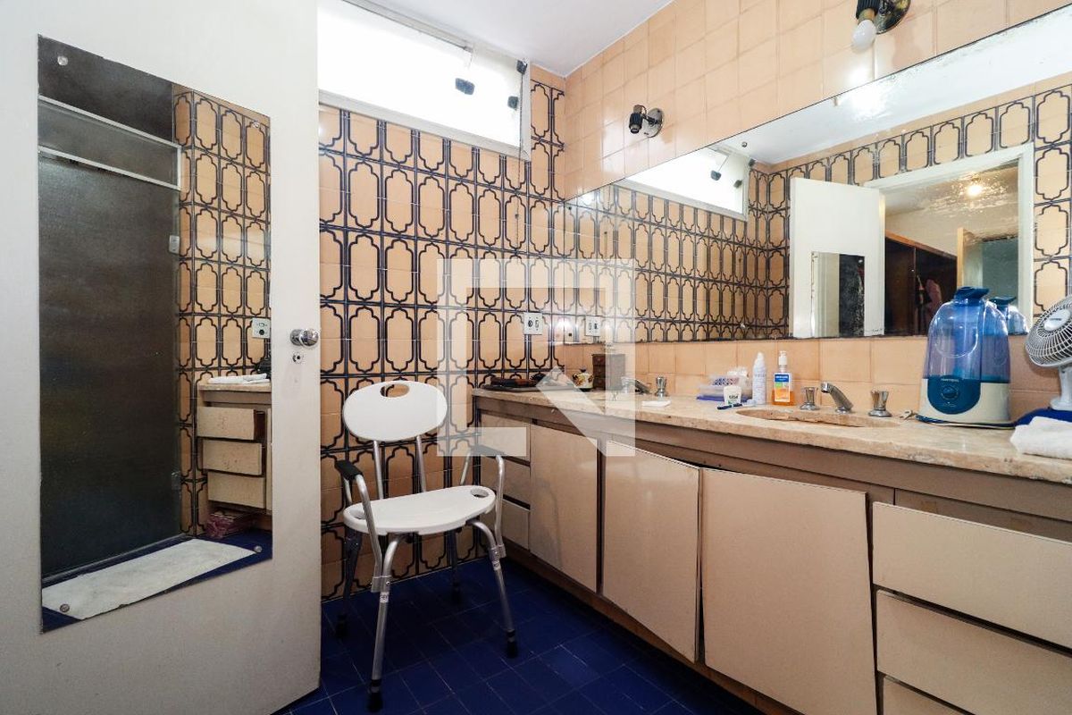 Casa, 4 quartos, 330 m² - Foto 58