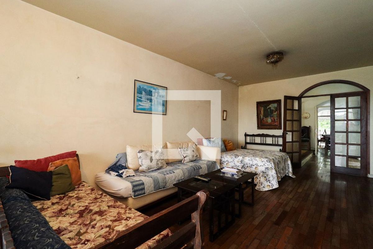 Casa, 4 quartos, 330 m² - Foto 22
