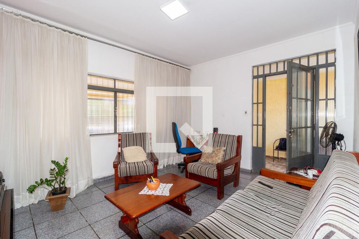 Casa, 3 quartos, 203 m² - Foto 4