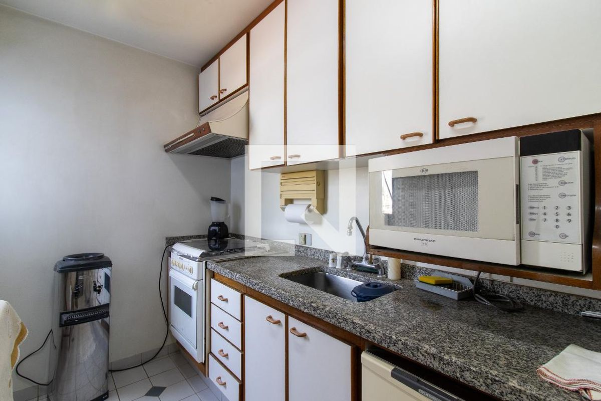 Apartamento à Venda - Cambuí, 1 Quarto,  112 m2 em , Campinas - sp | SoloBR