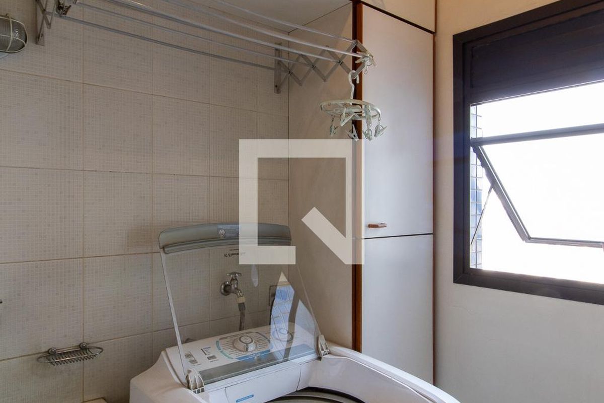 Apartamento à Venda - Cambuí, 1 Quarto,  112 m2 em , Campinas - sp | SoloBR