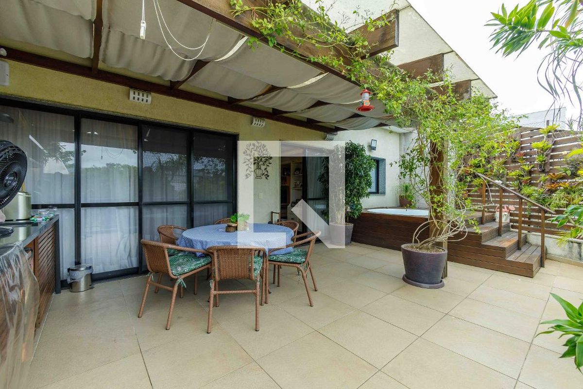 Cobertura, 2 quartos, 195 m² - Foto 22