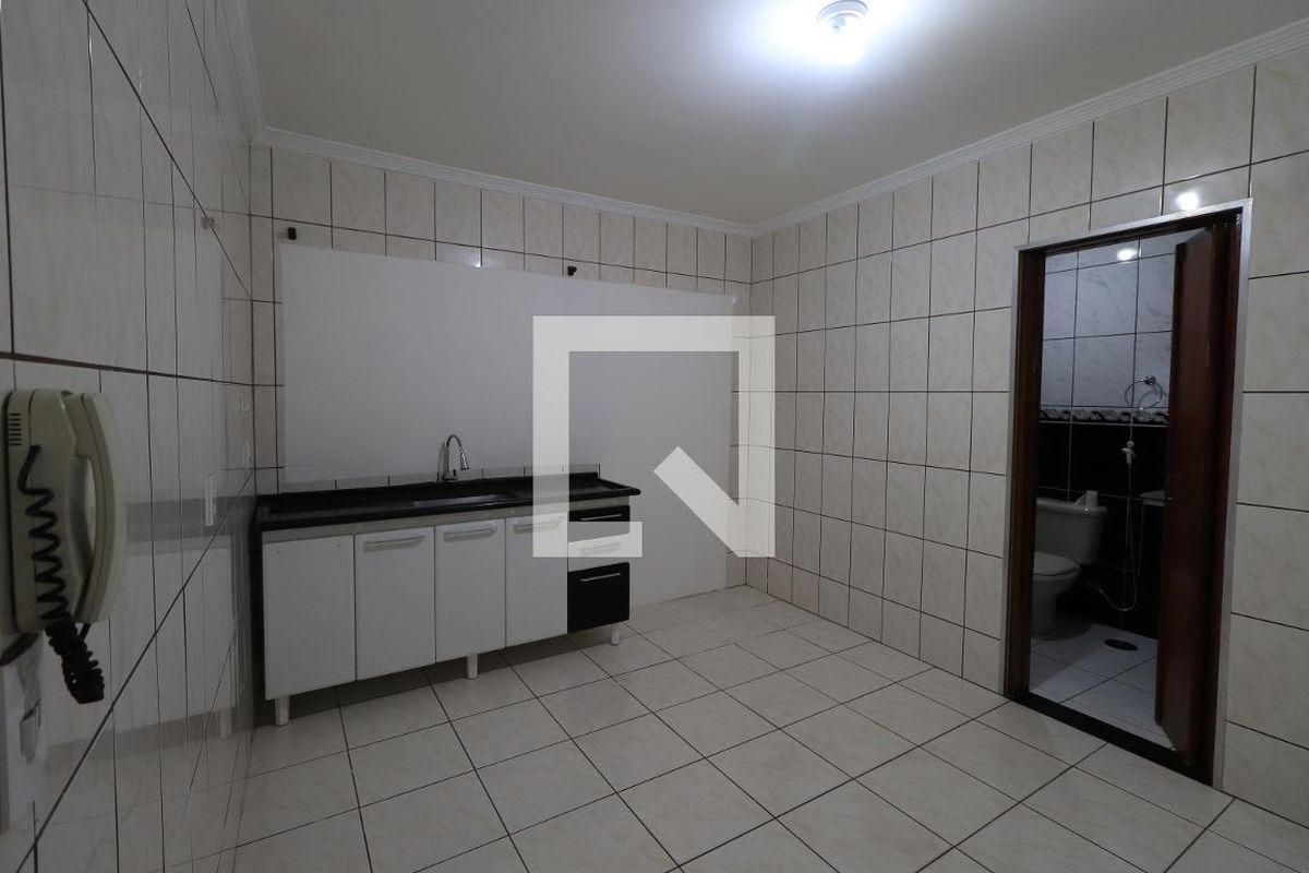 Casa, 1 quarto, 70 m² - Foto 23