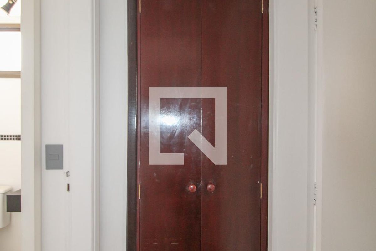Apartamento à Venda - Cambuí, 1 Quarto,  60 m2 em , Campinas - sp | SoloBR