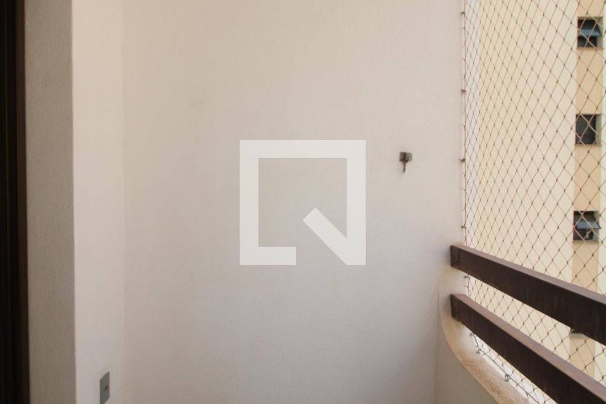 Apartamento à Venda - Cambuí, 1 Quarto,  60 m2 em , Campinas - sp | SoloBR