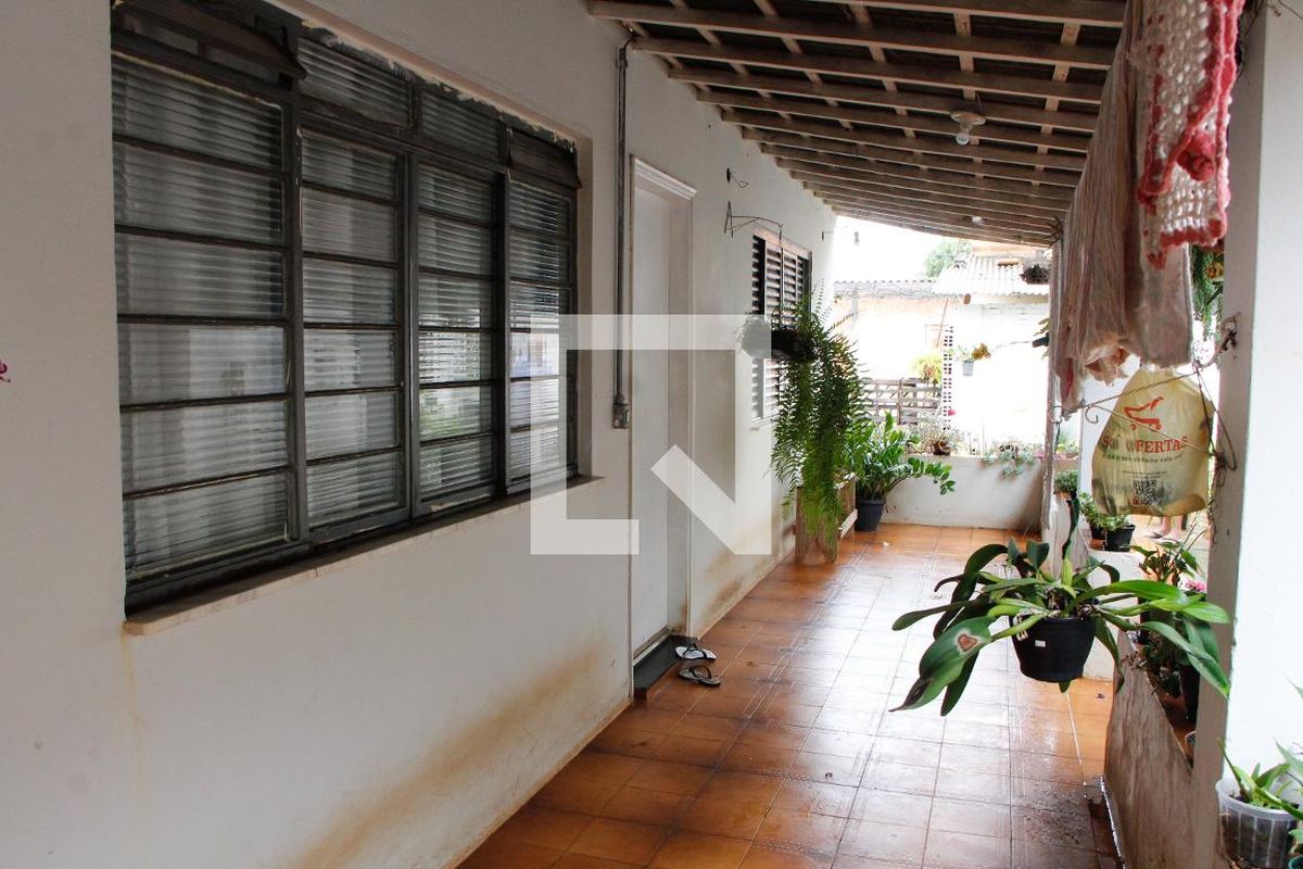Casa à Venda - Barão Geraldo - Centro, 1 Quarto,  480 m2 em , Campinas - sp | SoloBR