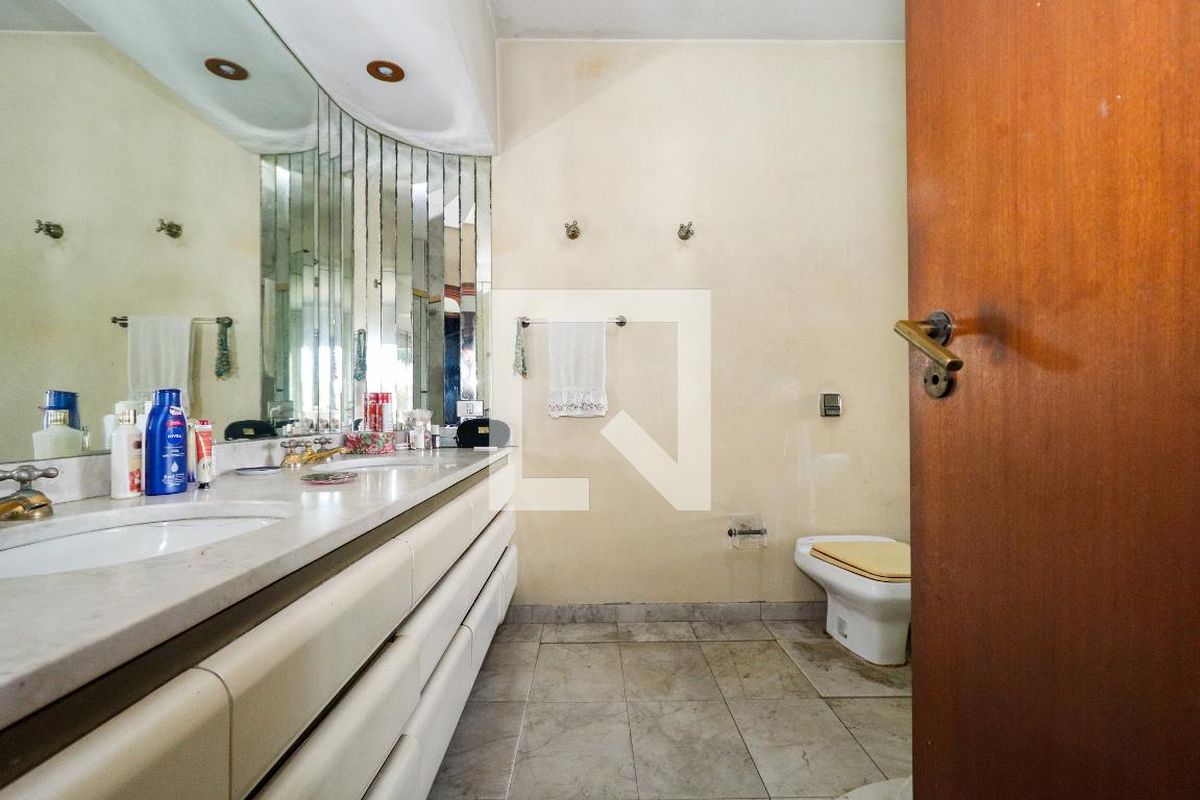 Casa, 5 quartos, 985 m² - Foto 60