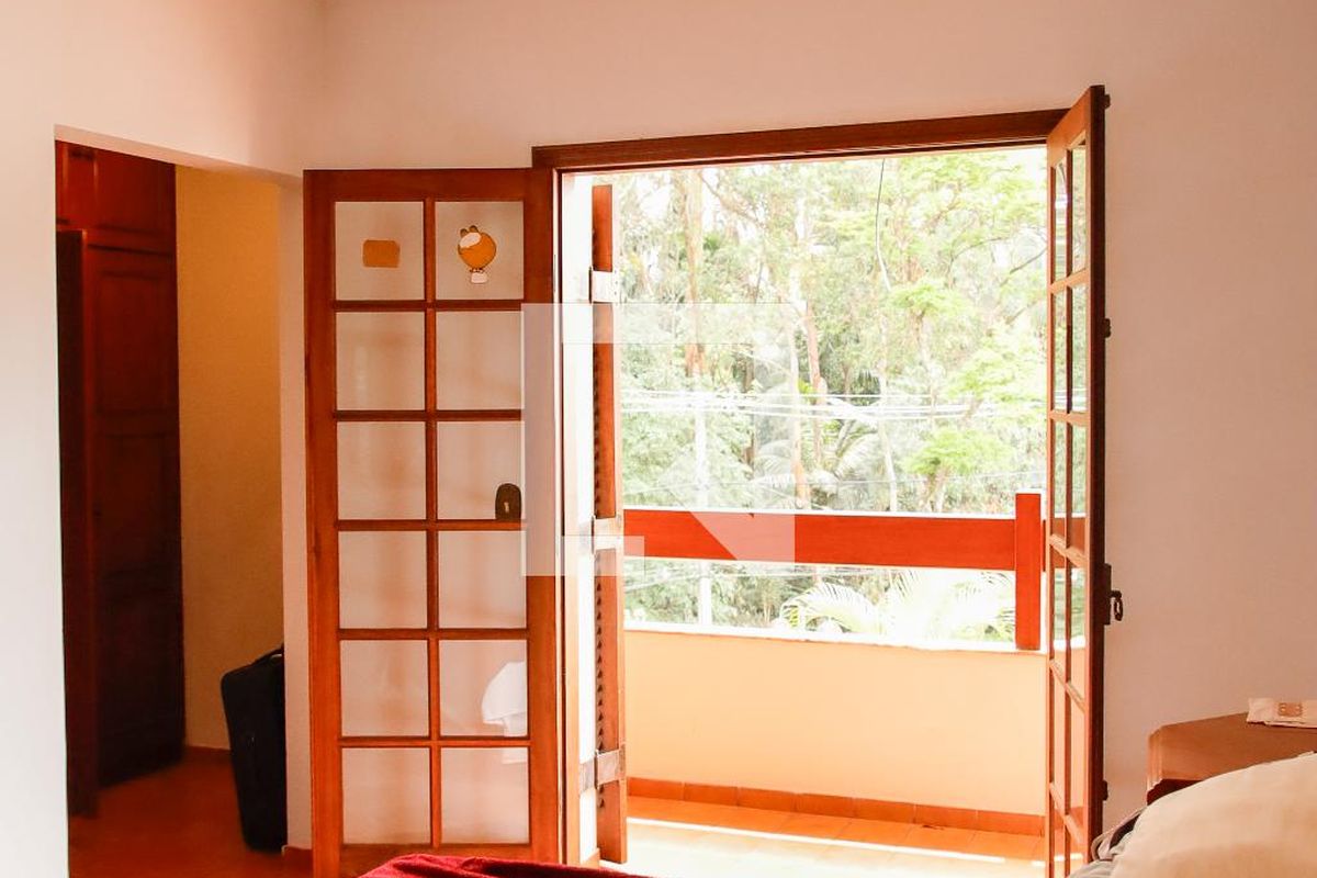 Casa, 4 quartos, 377 m² - Foto 42