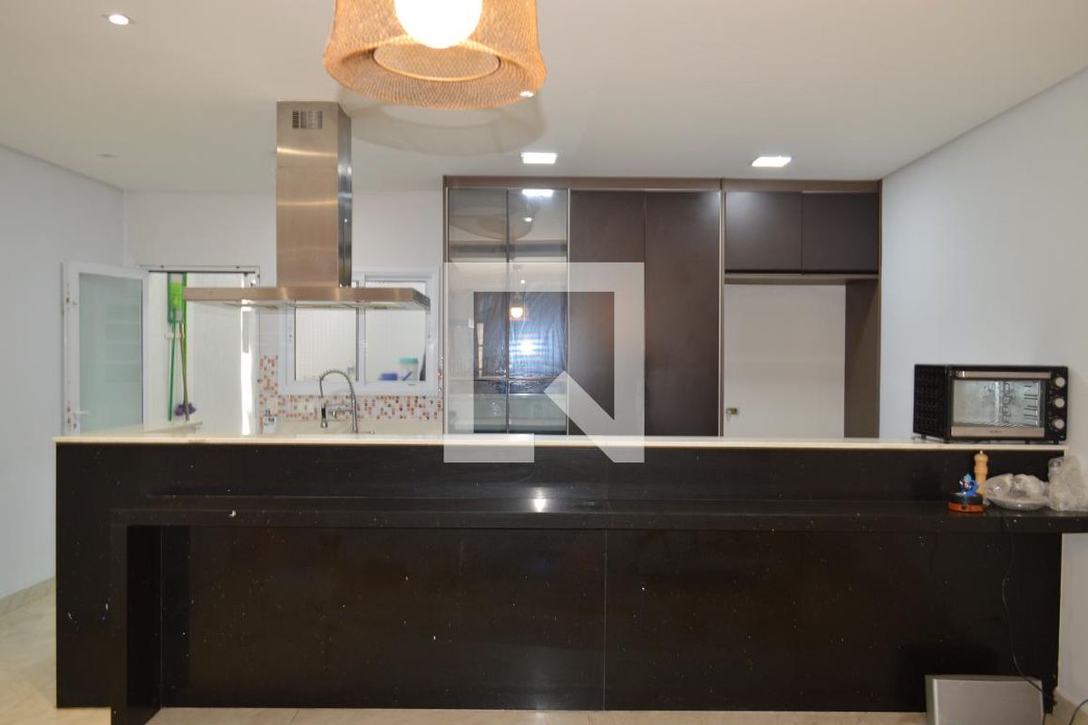 Casa, 3 quartos, 350 m² - Foto 190