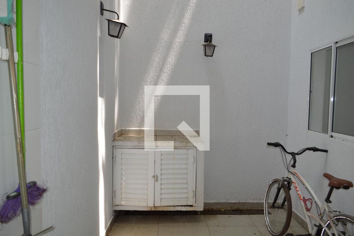 Casa, 3 quartos, 350 m² - Foto 204