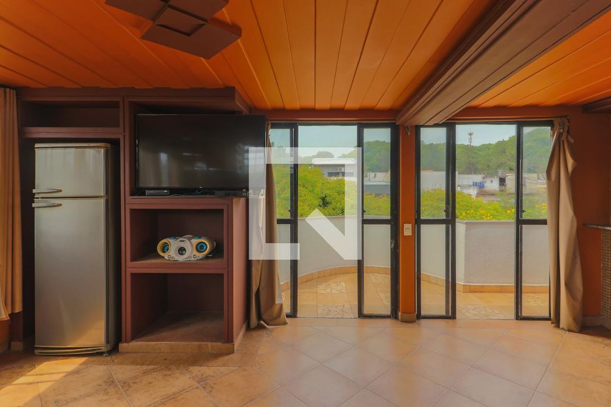 Casa, 4 quartos, 300 m² - Foto 126
