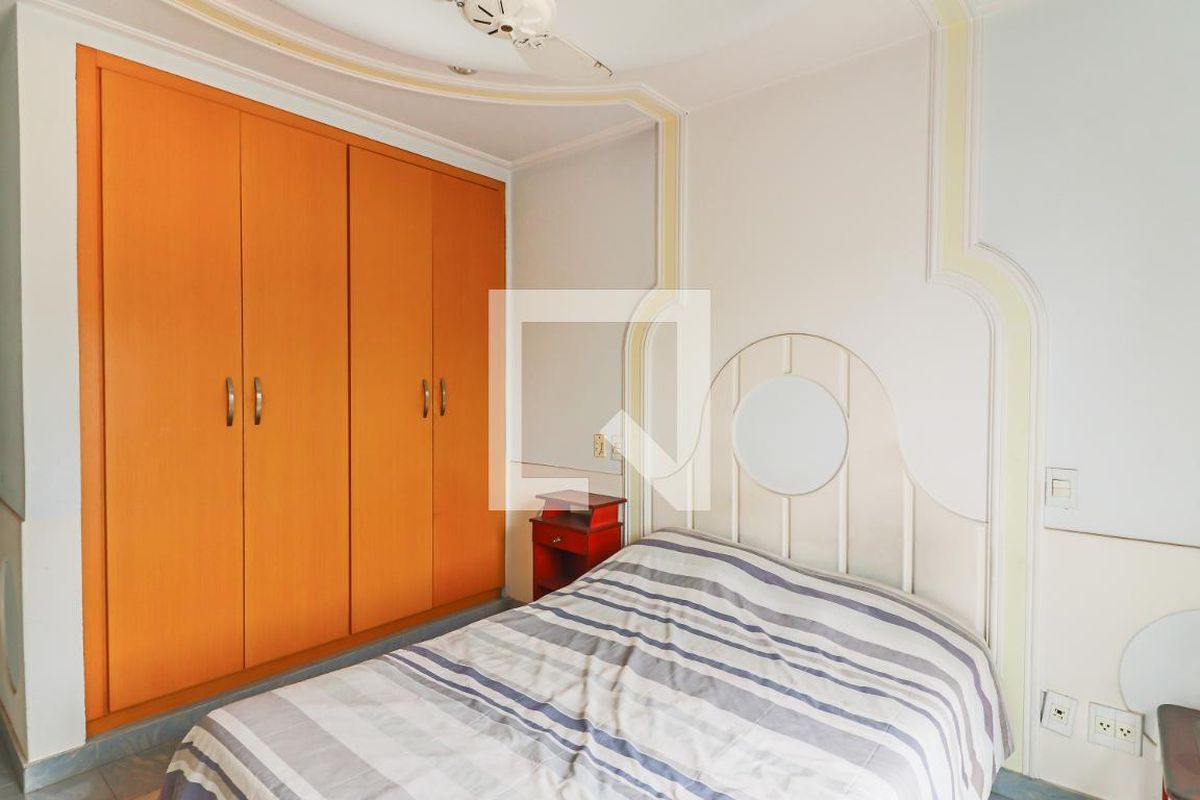 Casa, 4 quartos, 300 m² - Foto 26
