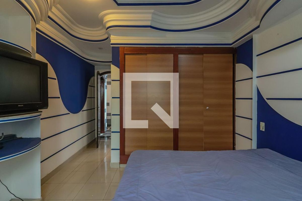 Casa, 4 quartos, 300 m² - Foto 78
