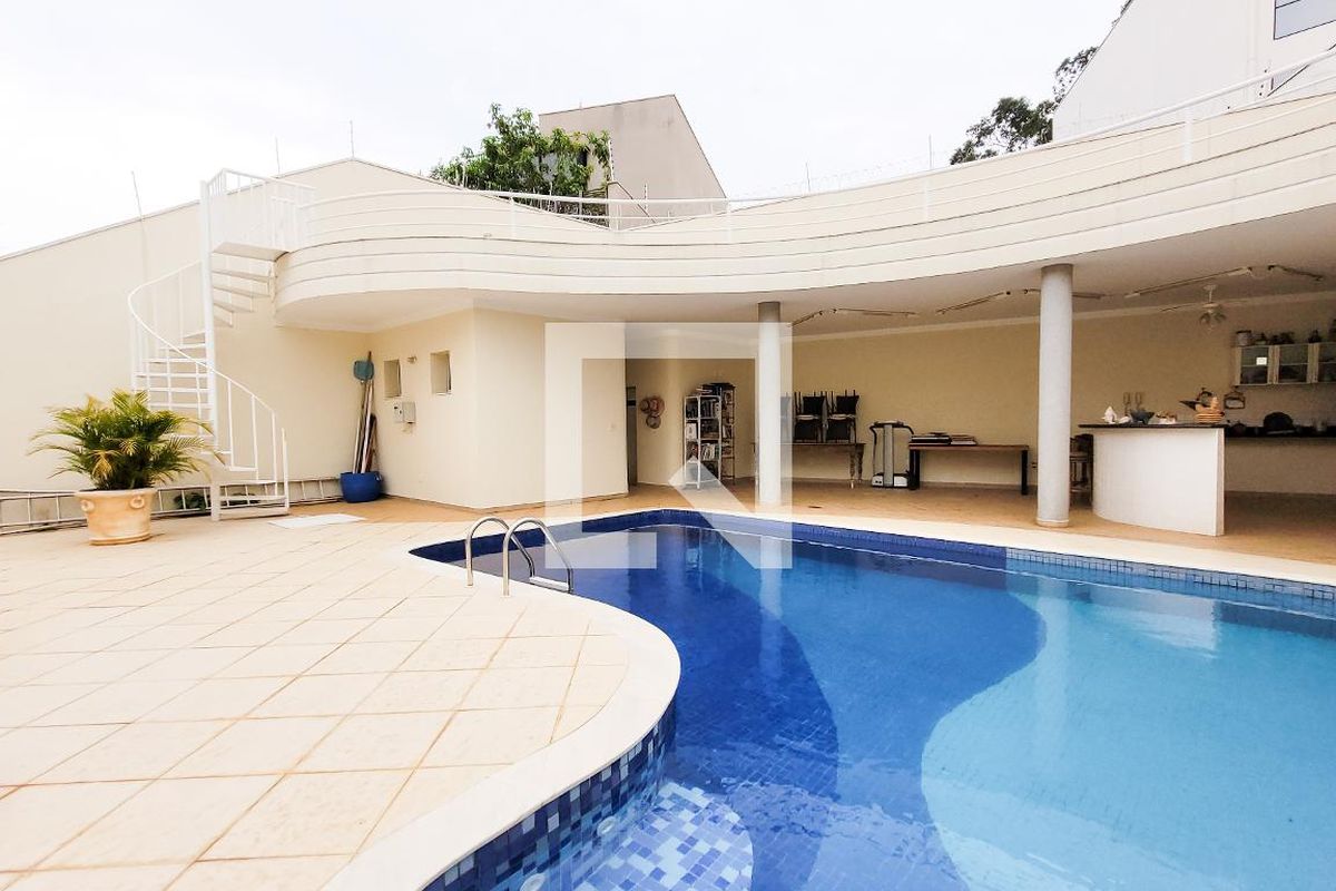 Casa à Venda - Vila Brandina, 4 Quartos,  492 m2 em , Campinas - sp | SoloBR