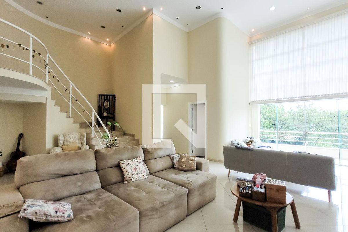 Casa à Venda - Vila Brandina, 4 Quartos,  492 m2 em , Campinas - sp | SoloBR