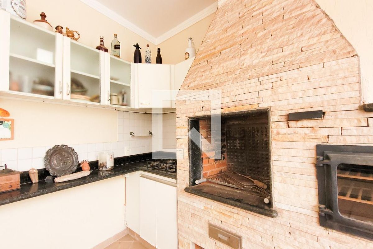 Casa à Venda - Vila Brandina, 4 Quartos,  492 m2 em , Campinas - sp | SoloBR