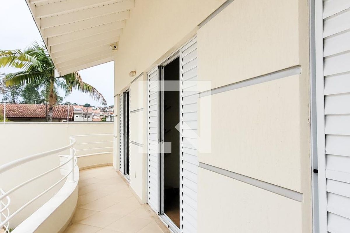 Casa à Venda - Vila Brandina, 4 Quartos,  492 m2 em , Campinas - sp | SoloBR