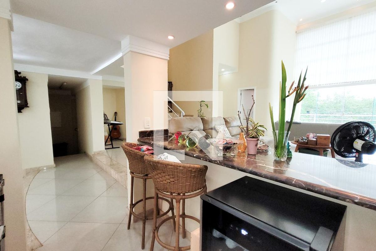 Casa à Venda - Vila Brandina, 4 Quartos,  492 m2 em , Campinas - sp | SoloBR
