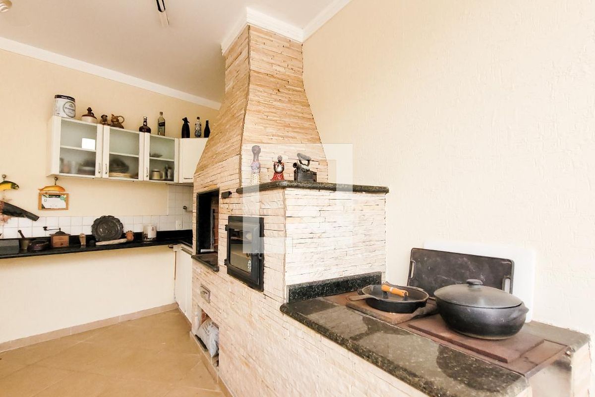 Casa à Venda - Vila Brandina, 4 Quartos,  492 m2 em , Campinas - sp | SoloBR