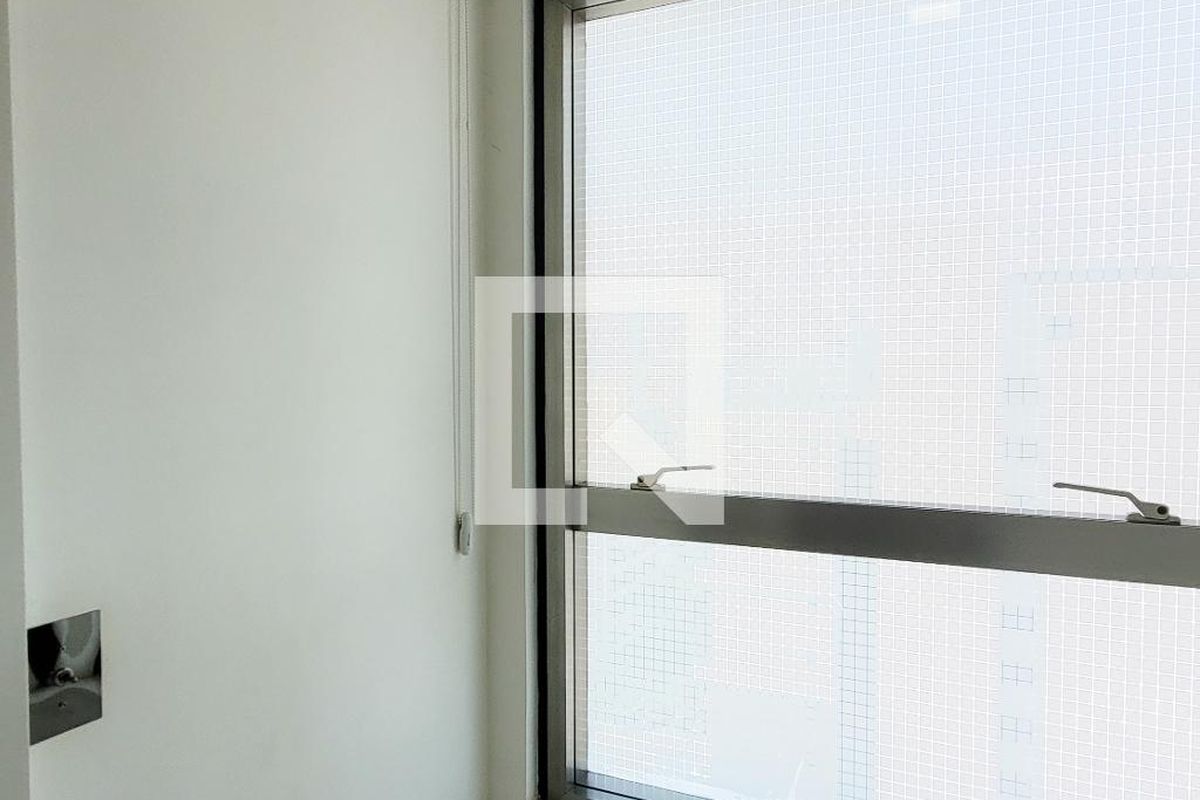 Apartamento à Venda - Cambuí, 1 Quarto,  70 m2 em , Campinas - sp | SoloBR